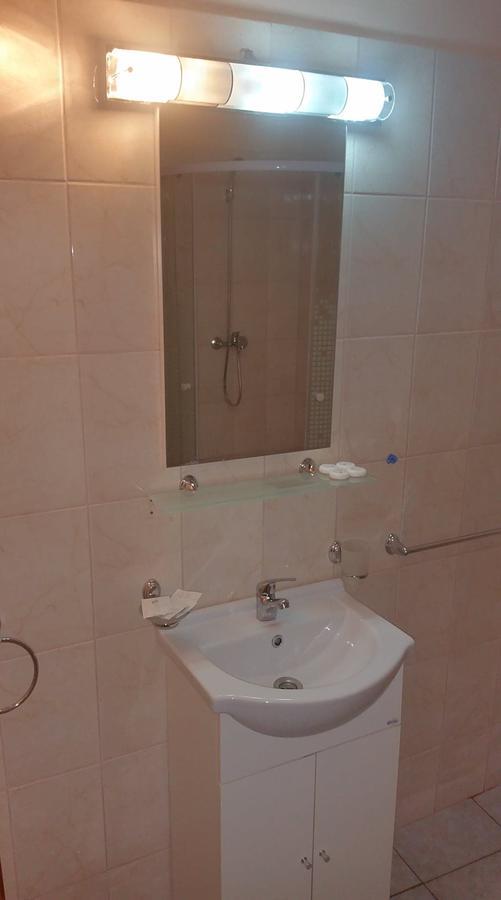 ديفا Motel Restaurant Lowe المظهر الخارجي الصورة