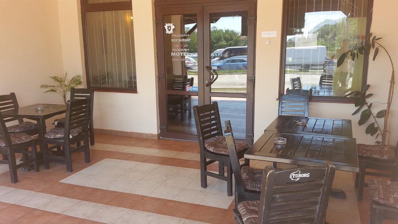 ديفا Motel Restaurant Lowe المظهر الخارجي الصورة