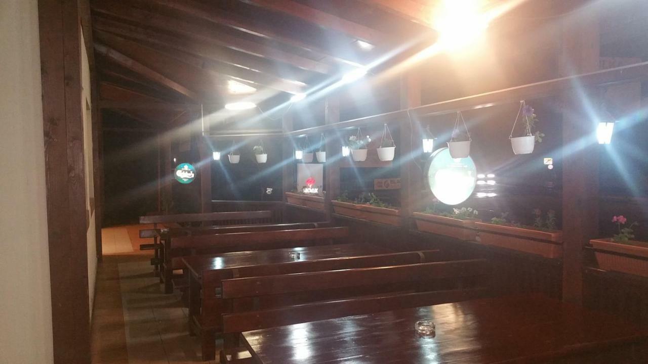 ديفا Motel Restaurant Lowe المظهر الخارجي الصورة