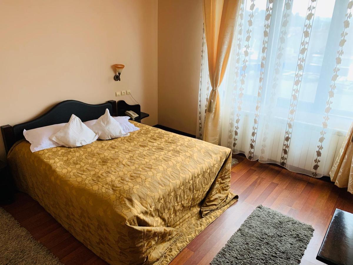ديفا Motel Restaurant Lowe المظهر الخارجي الصورة