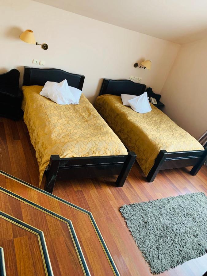 ديفا Motel Restaurant Lowe المظهر الخارجي الصورة